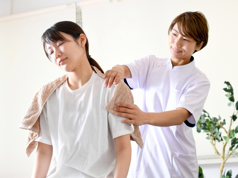 【OT募集】利⽤者さん増加中！整体院併設の訪問リハビリ@青梅